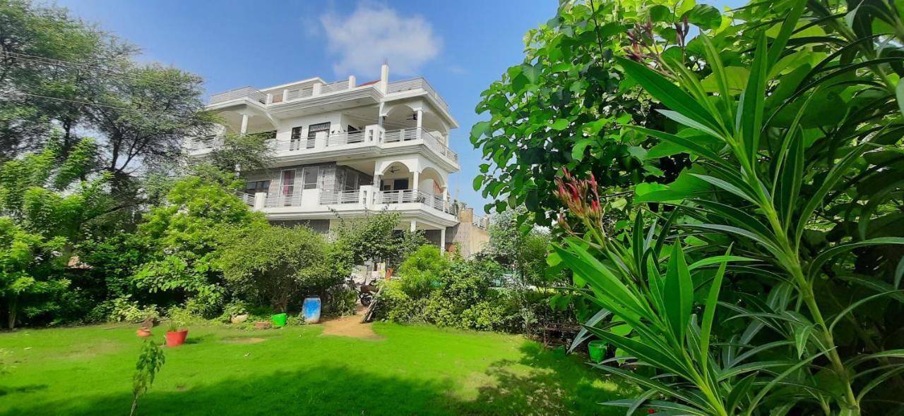 Ibishouse Farm Stay Bharatpur Ngoại thất bức ảnh