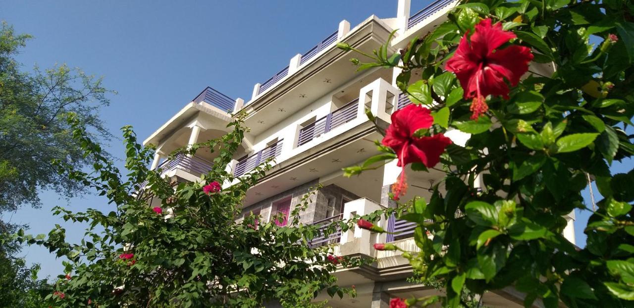 Ibishouse Farm Stay Bharatpur Ngoại thất bức ảnh