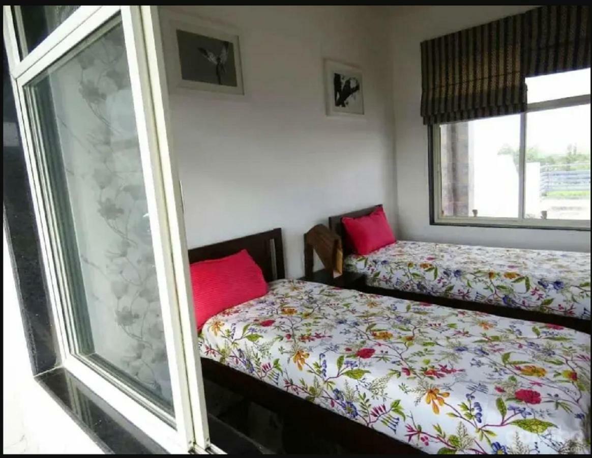 Ibishouse Farm Stay Bharatpur Ngoại thất bức ảnh